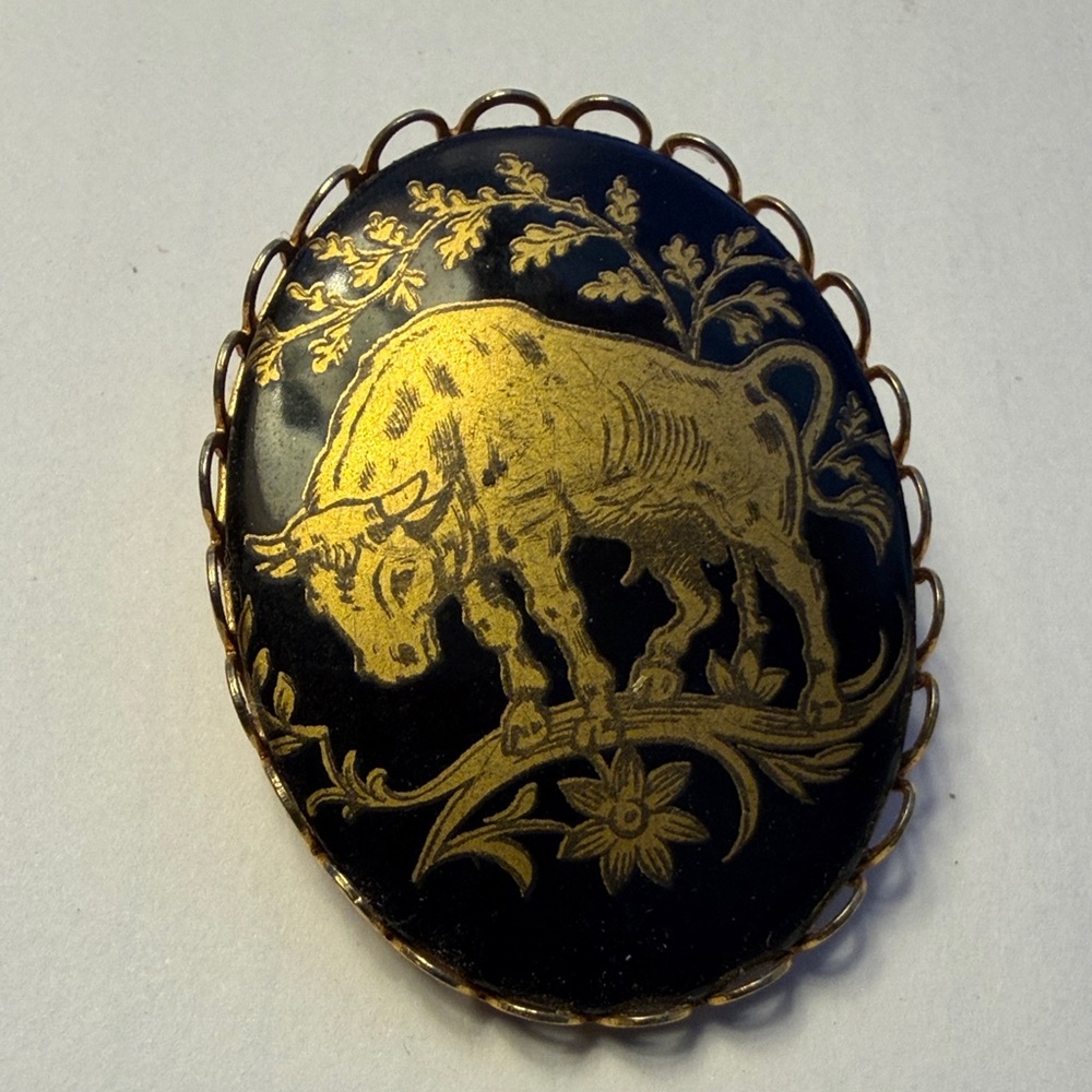 Vintage VTG Pakula Golden Steer SPAIN  Bull Black Enamel Cameo